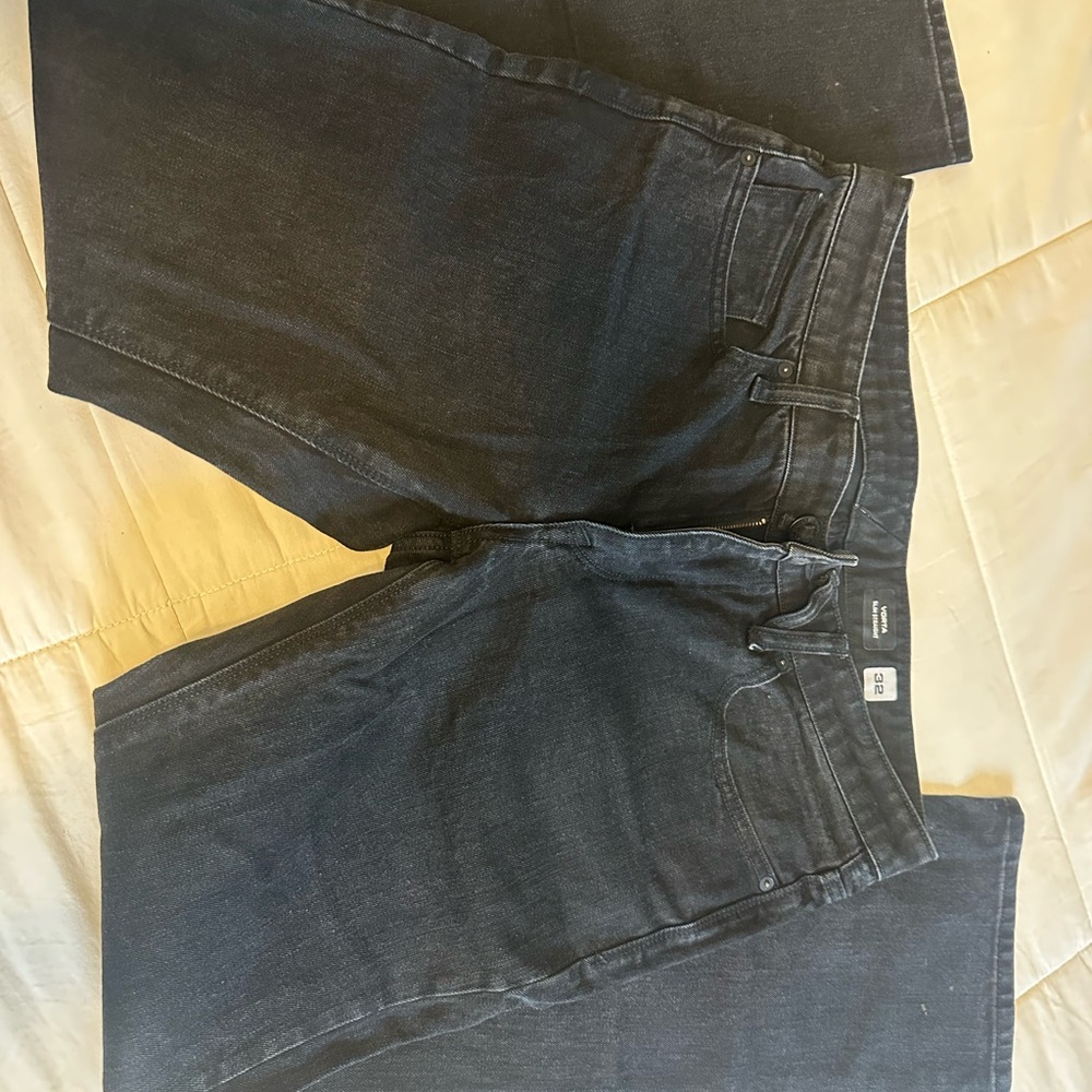 Volcom Men's Straight Jeans in Dark Blue Wash